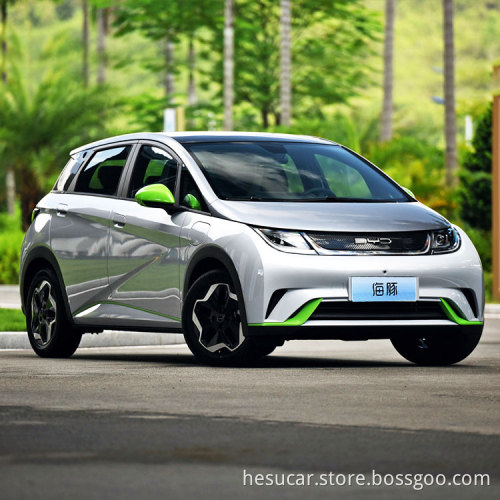 VEICOLO ELETTRICO 4 Four Wheels BYD Dolphin EV 2021 2022 405 km Edizione libera auto elettrica pura realizzata in China Byd Dolphin EV Auto